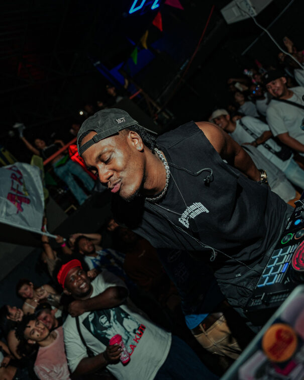 Afrovice---Petronio-12